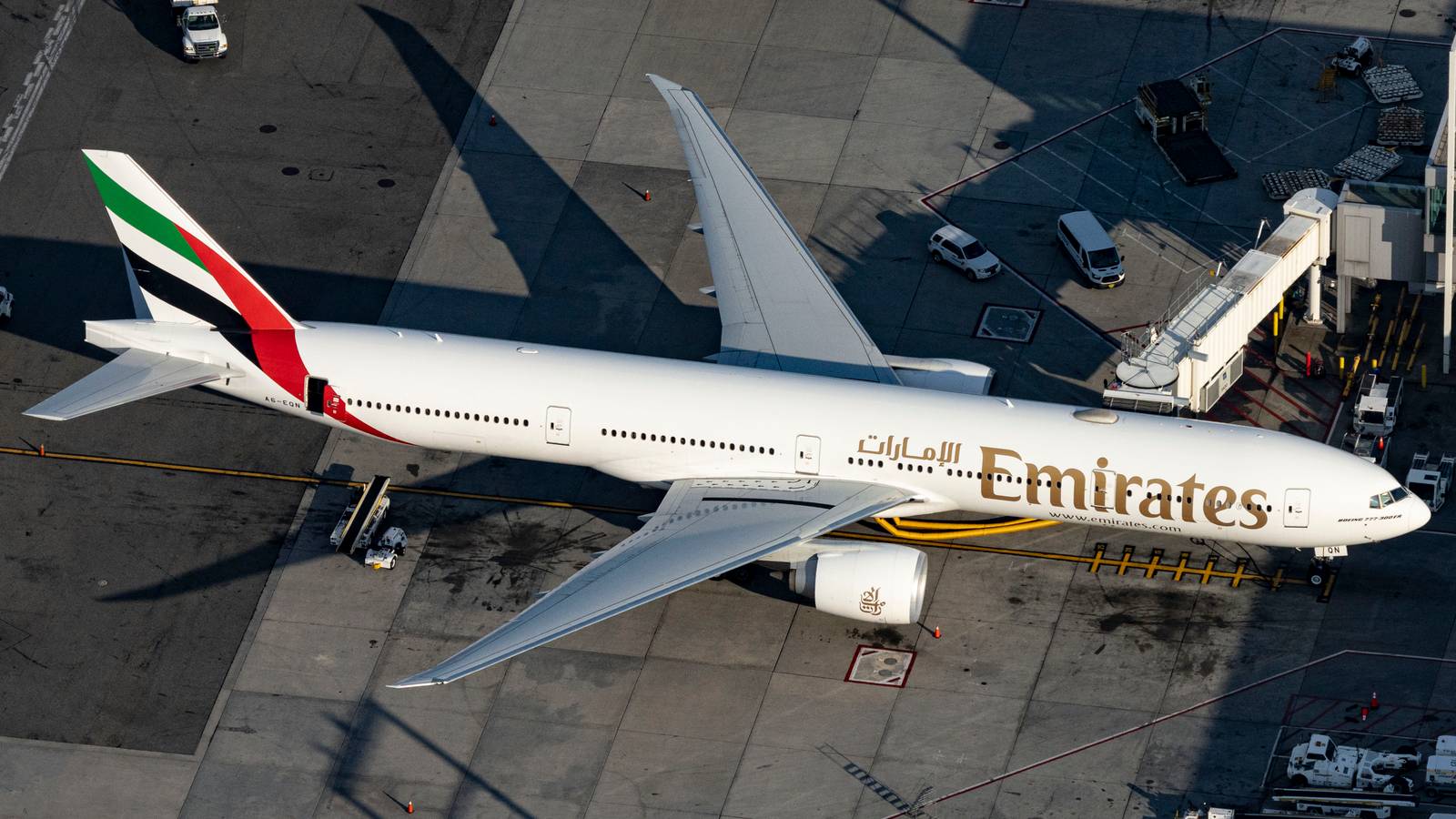 Why Was An Emirates Boeing 777-300ER In Winnipeg Last Week?