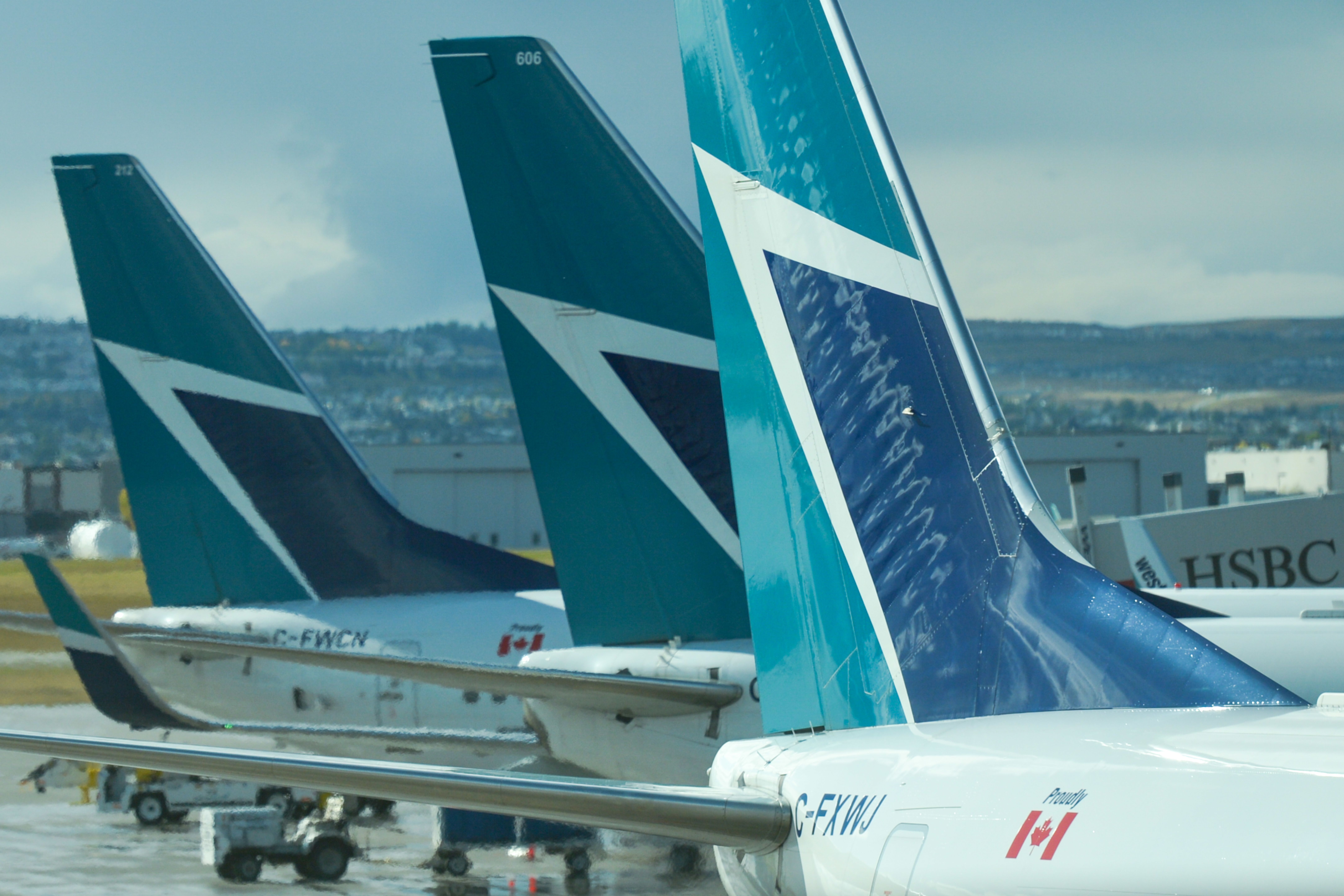 Ongoing Disruptions: WestJet Suffers Major System Outage
