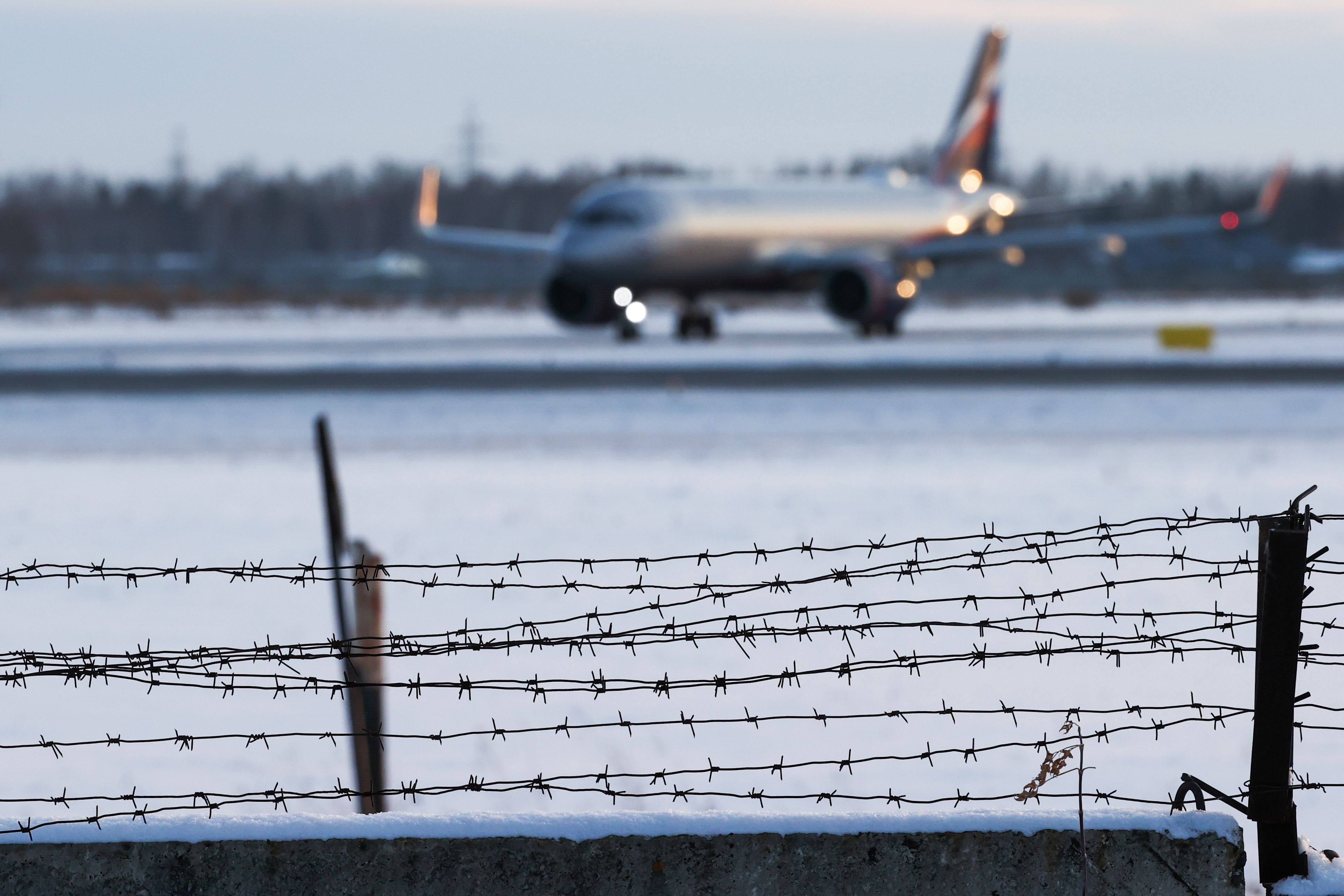 Canada Extends Its Russian Flight Ban To Include Humanitarian Flights