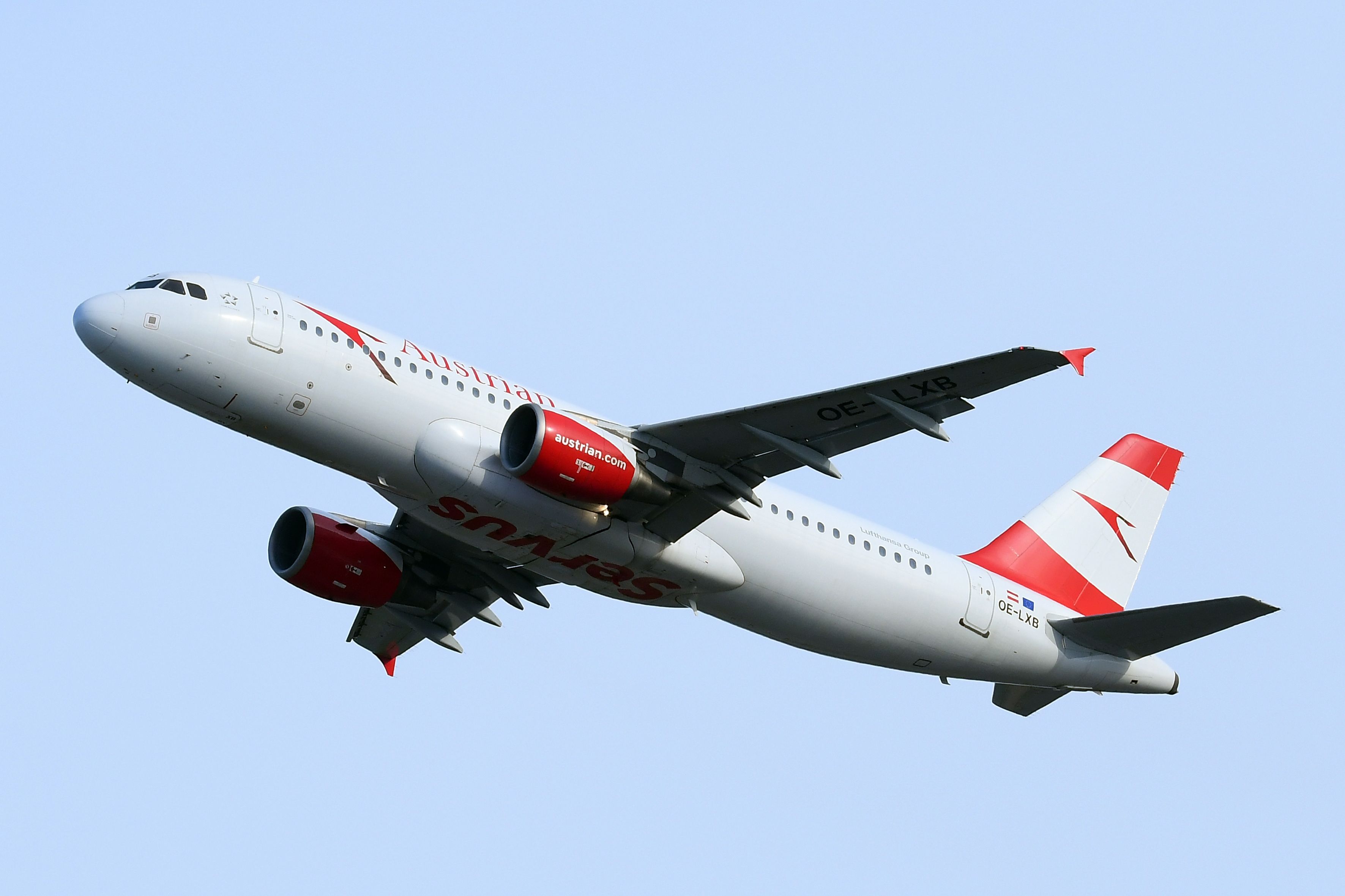 Austrian Airlines Wants You To Take Unsold Food Home - For A Price