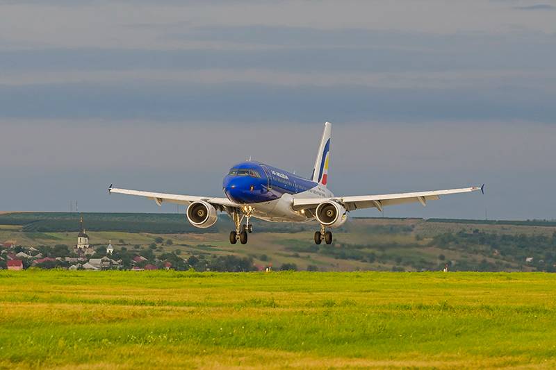 Air Moldova Tells People To Relax With A Giant Message In The Sky