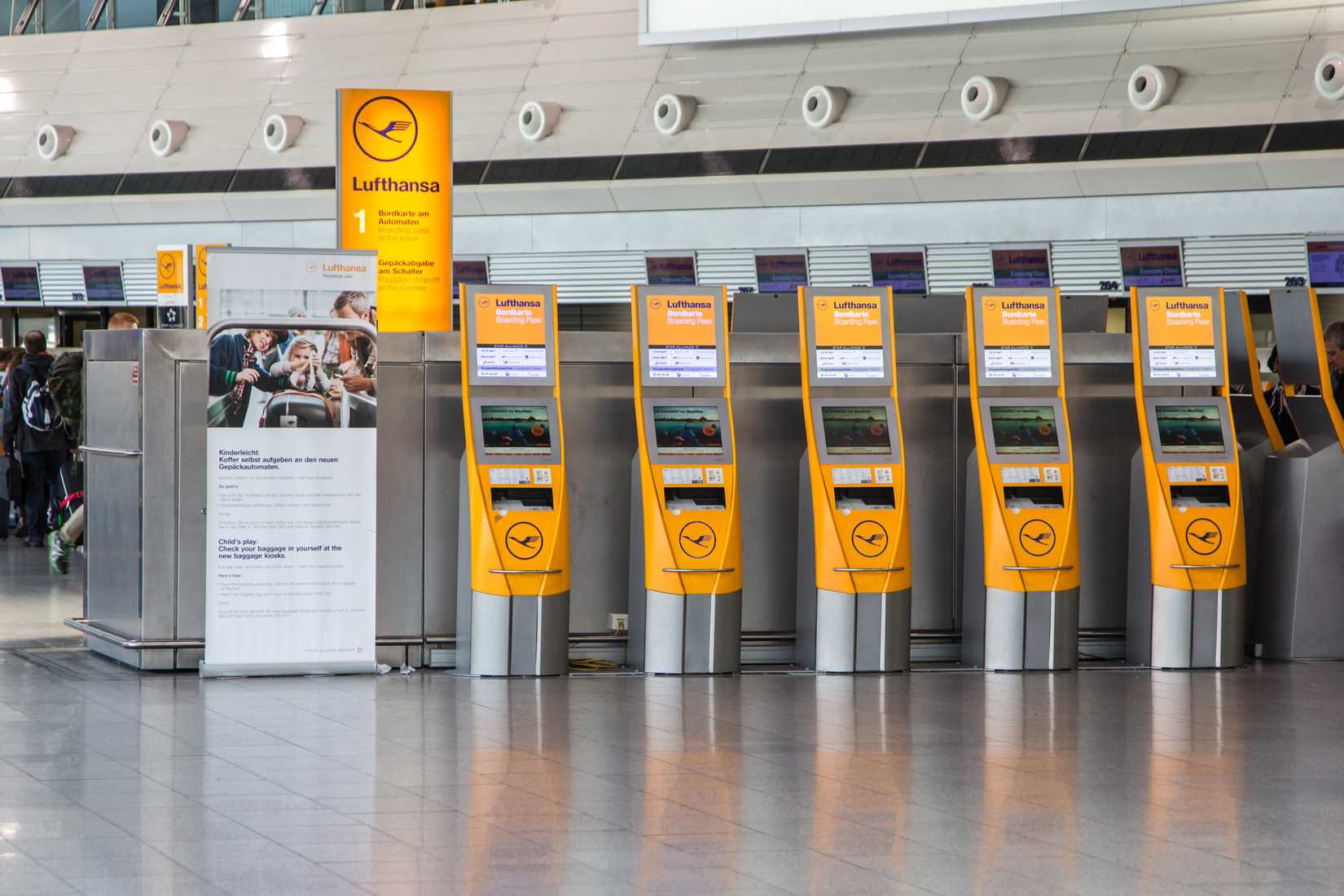 Lufthansa Check In