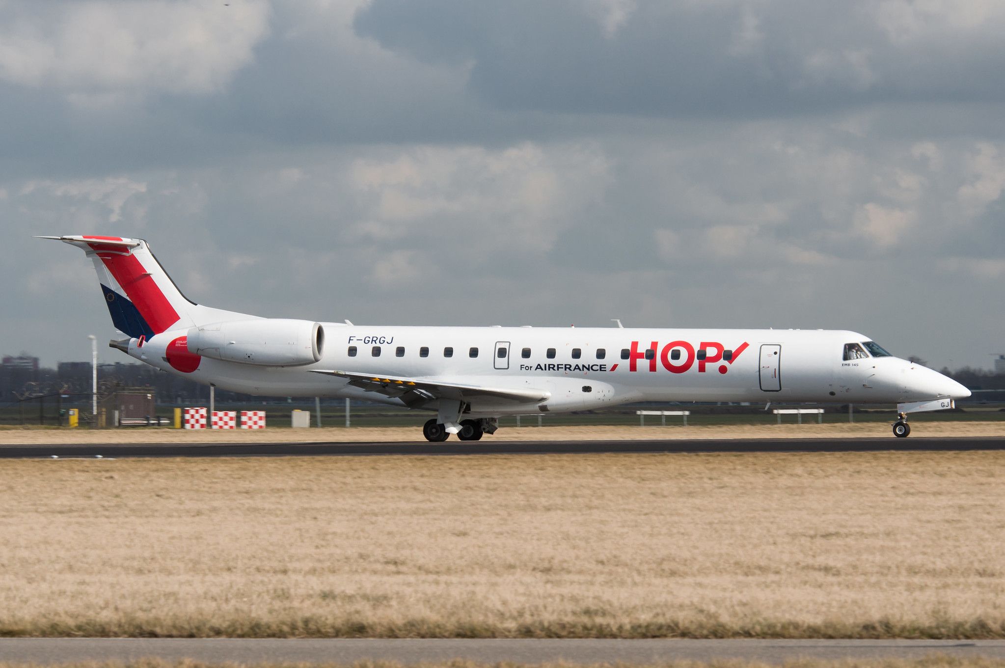 Air France To Send 14 HOP! Bombardier CRJ1000s To Jetcraft Commercial