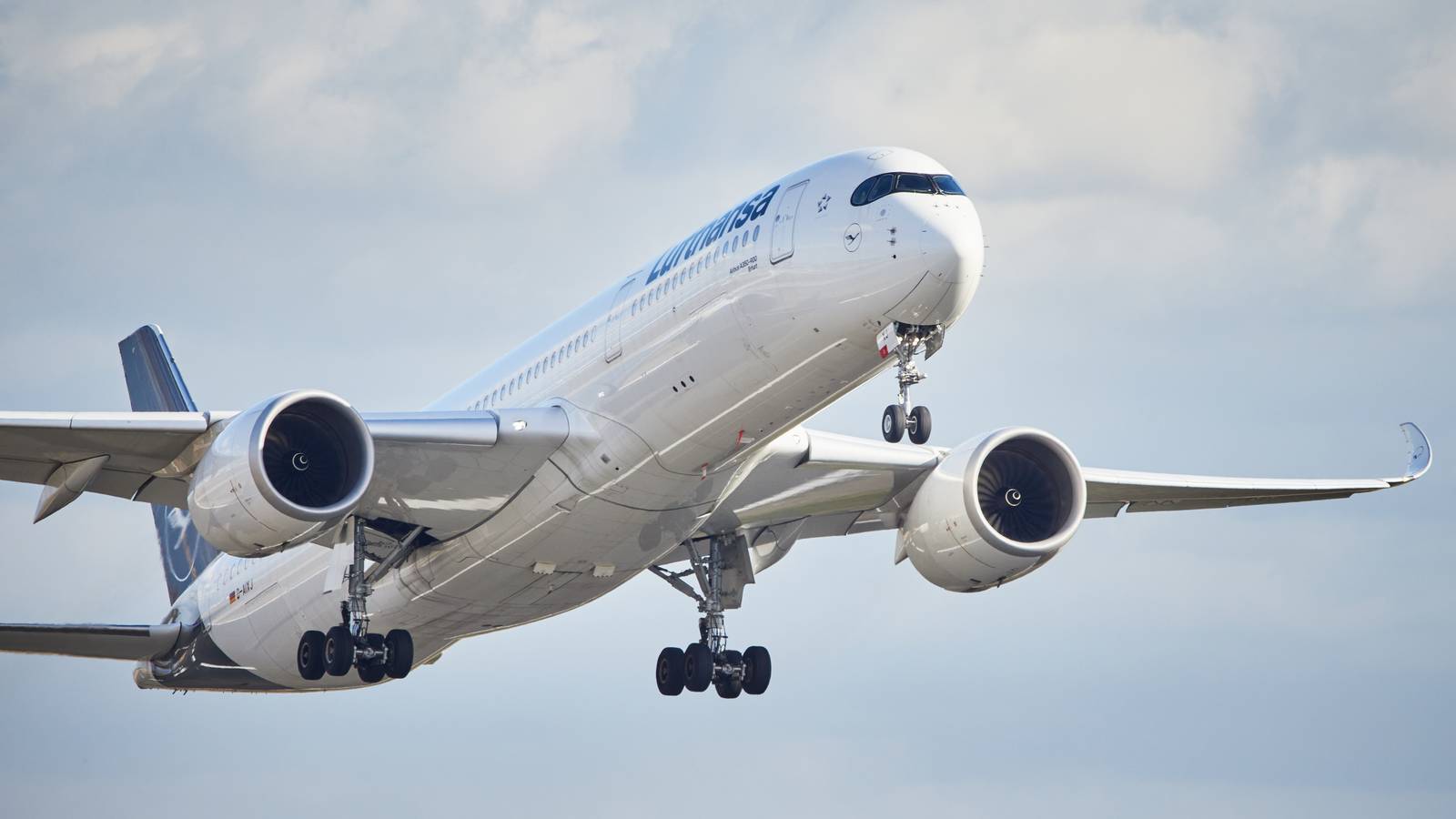 Flight Review: Lufthansa Business Class - Airbus A350 - San Francisco (SFO) to Munich (MUC)