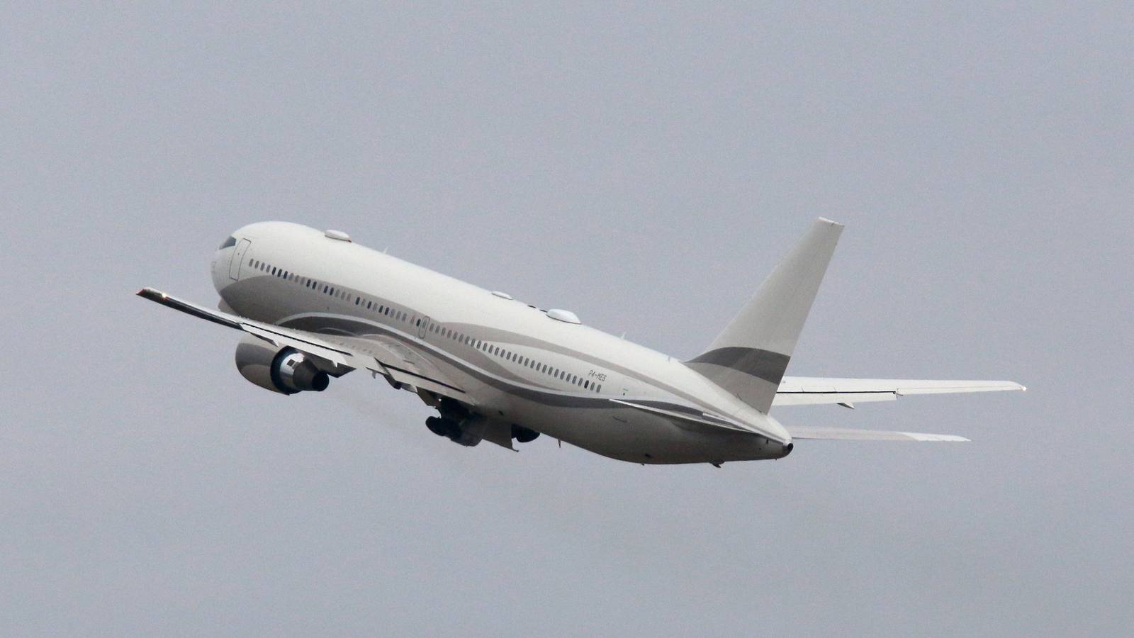 Viral Private Jet Tracking Teen Turns Attention To Russian Oligarchs