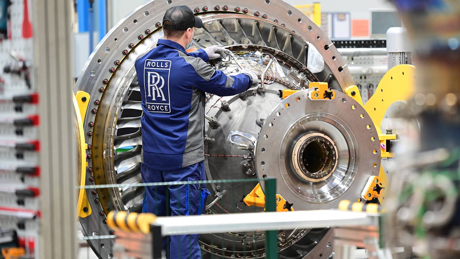 1st Gearbox For Rolls-Royce's Largest Engine Has Been Dispatched