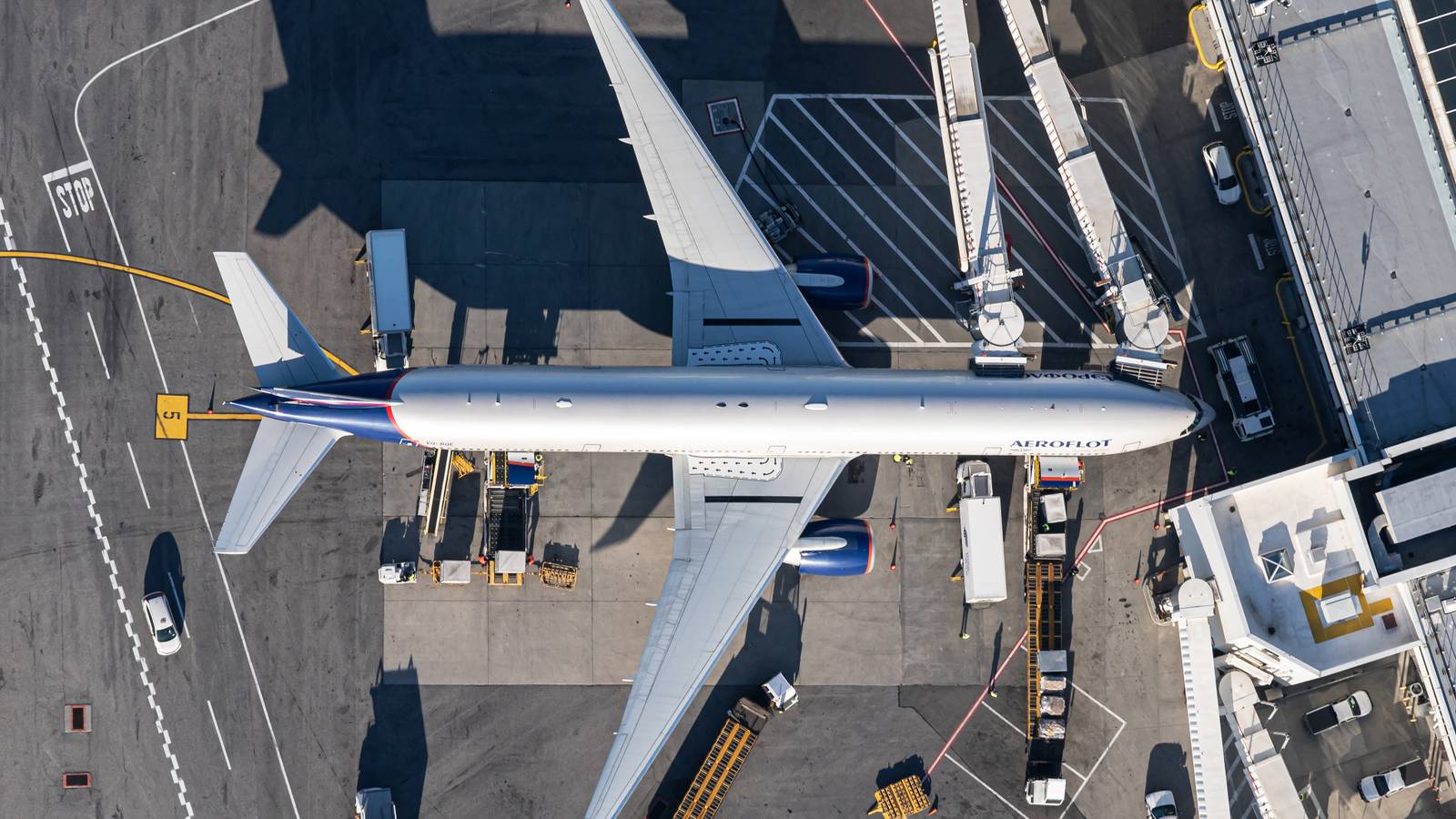 Just 1 Exception: Aeroflot To Halt International Flights