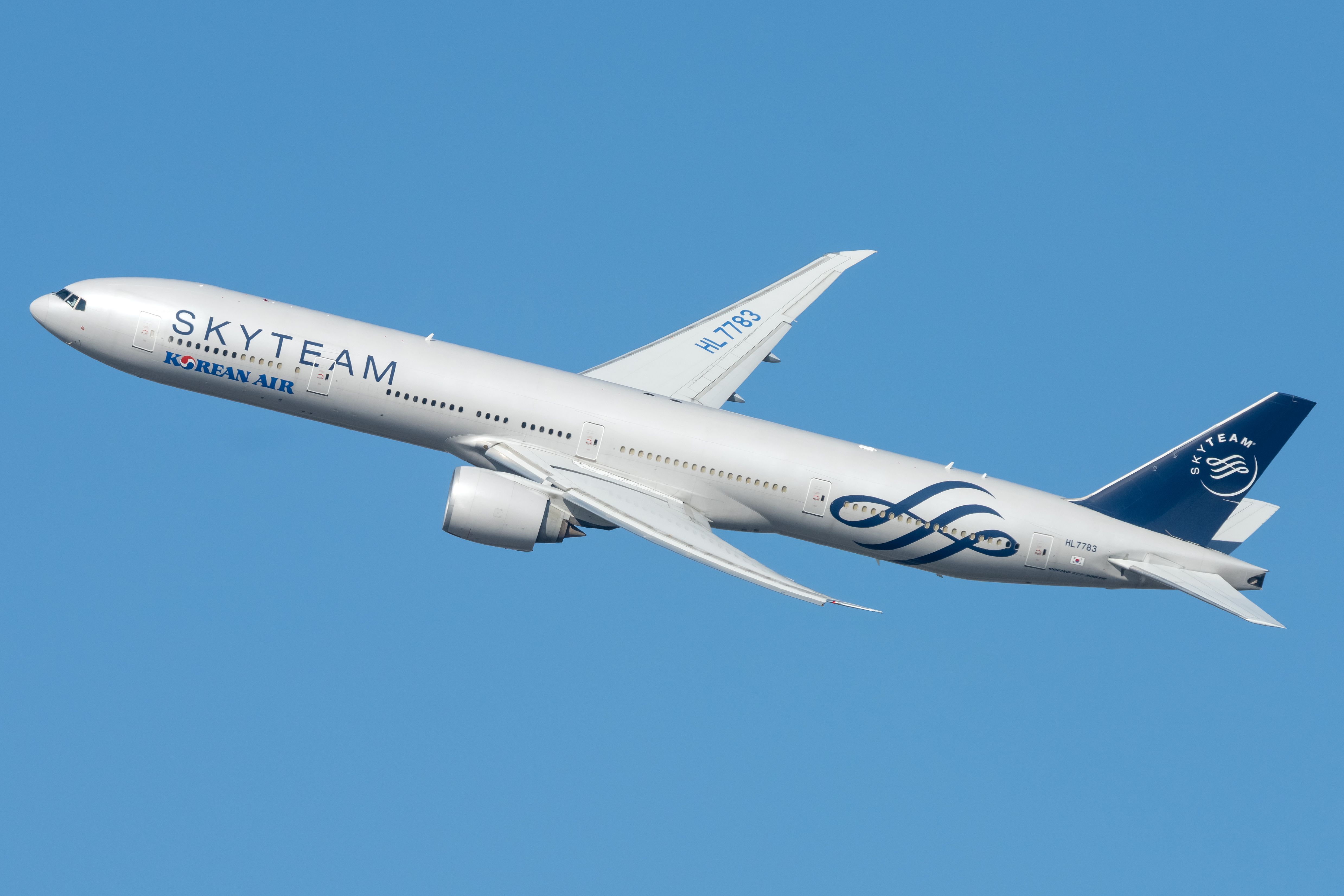 Airlines Are Having Trouble Refueling In Moscow Amid Sanctions