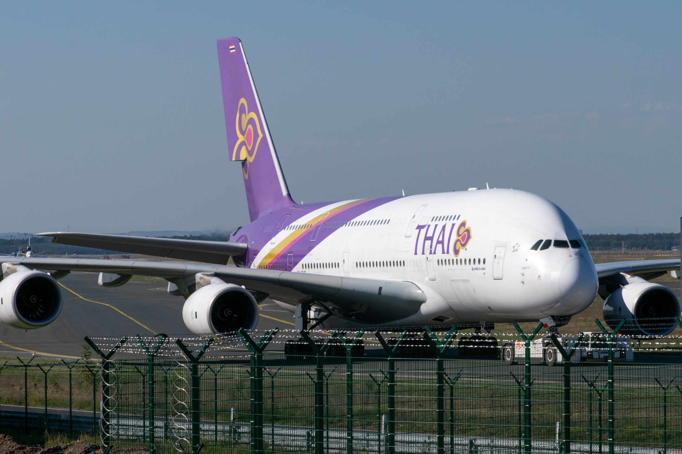 Thai Airways Will Auction Aircraft Seats For $1,000 Tomorrow