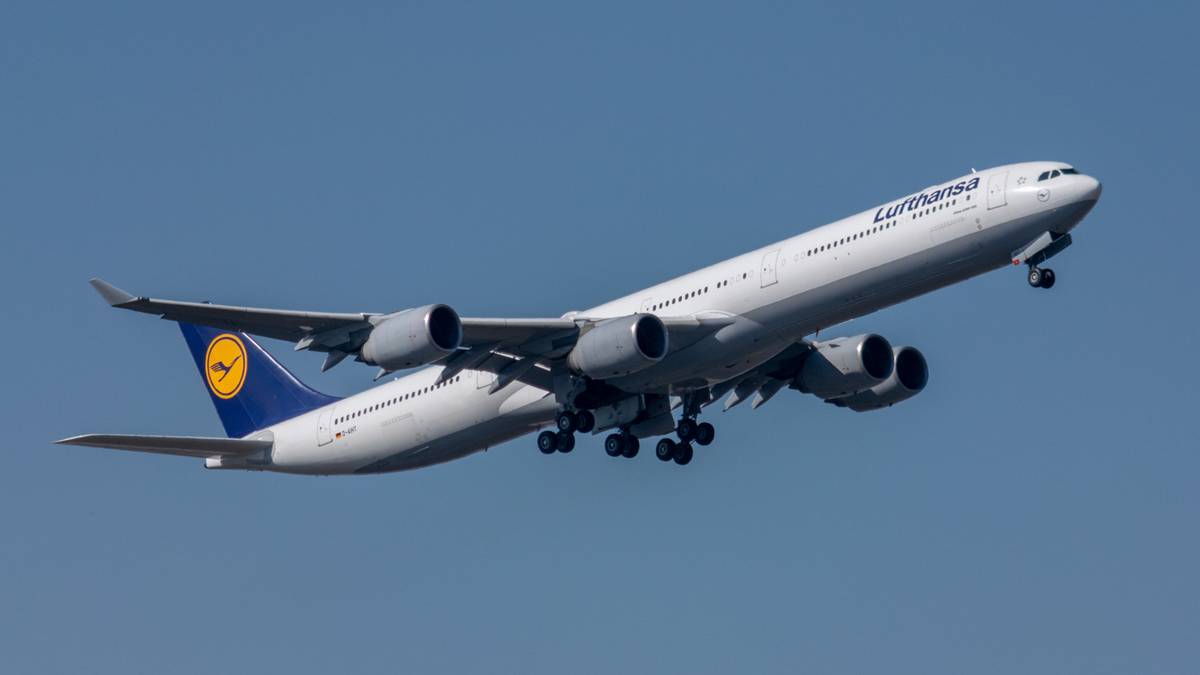 Woken From Deep Sleep: Lufthansa Resumes Airbus A340-600 Flights