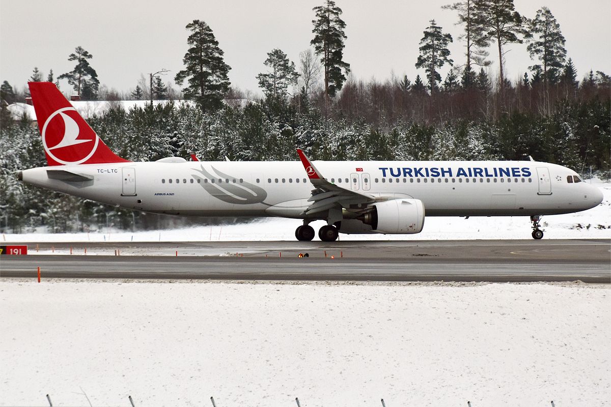 How Aircraft Ice Protection Systems Work