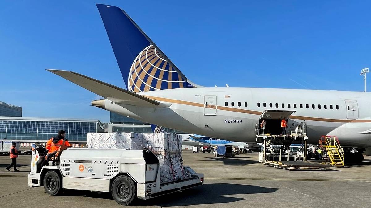 United Airlines Flies The Billionth Vaccine To Pass Through Brussels
