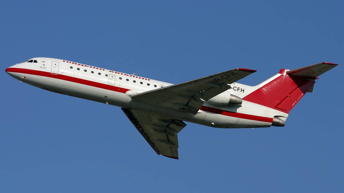 47 Years Of Flight: Who Still Flies The Yakovlev Yak-42?