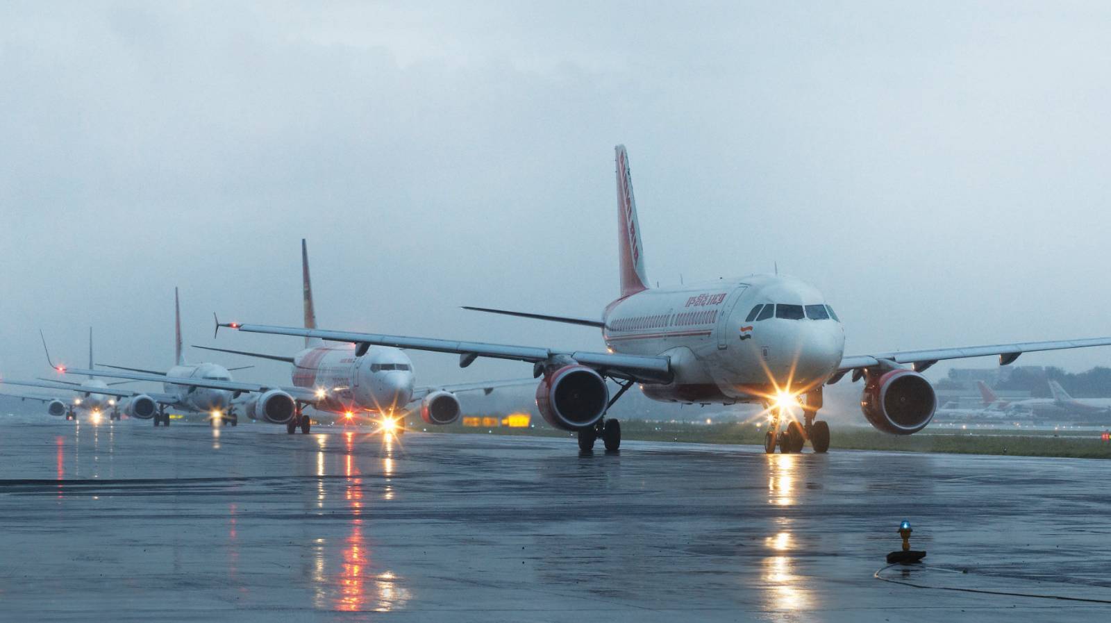 India's Aviation Minister Wants Each National Airport's Emissions Mapped