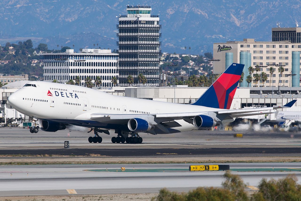 Delta Air Lines Is Releasing A Credit Card Made From A Bit Of Boeing 747