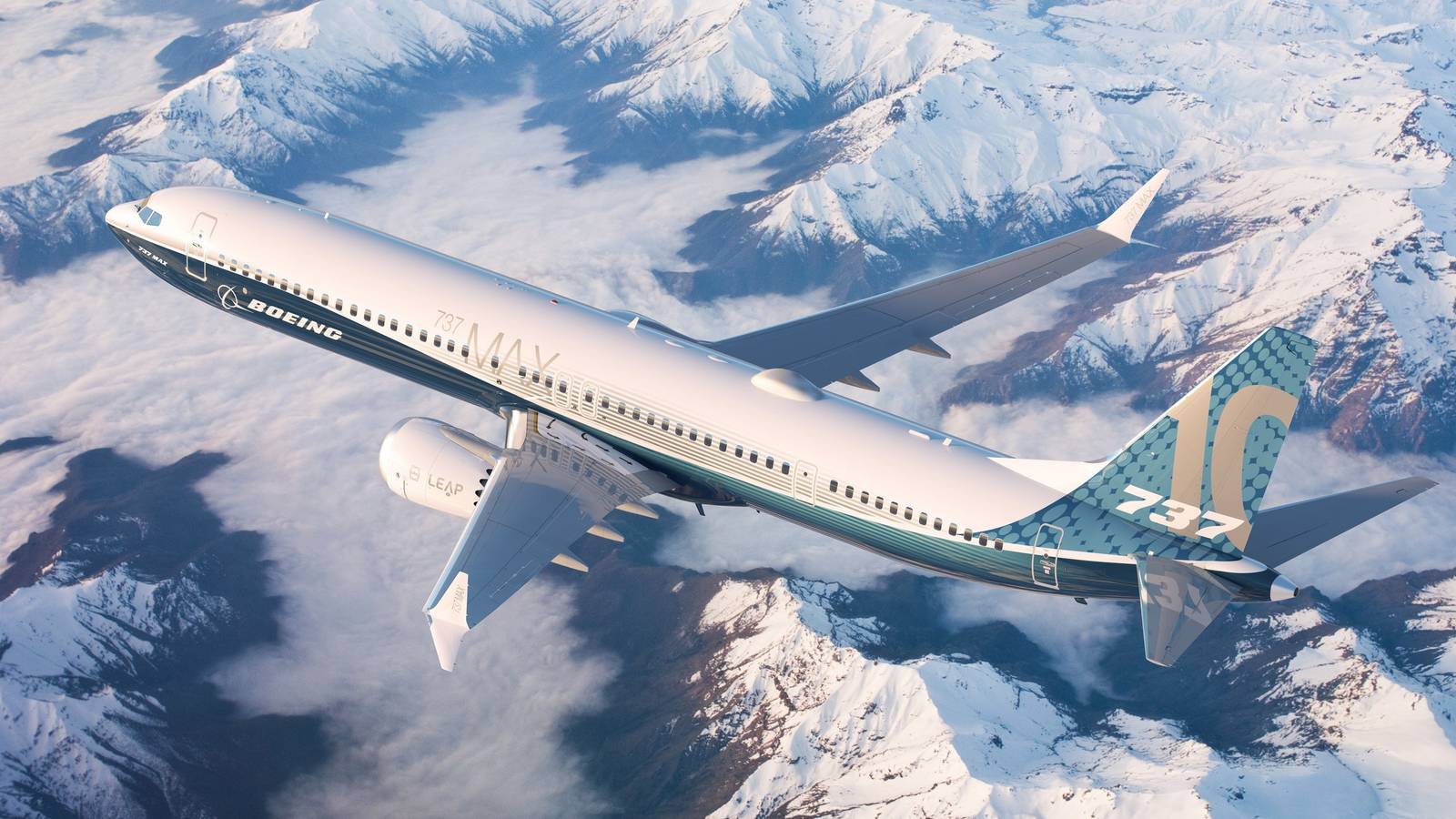 Boeing Tipped To Add Big Orders At Farnborough Airshow