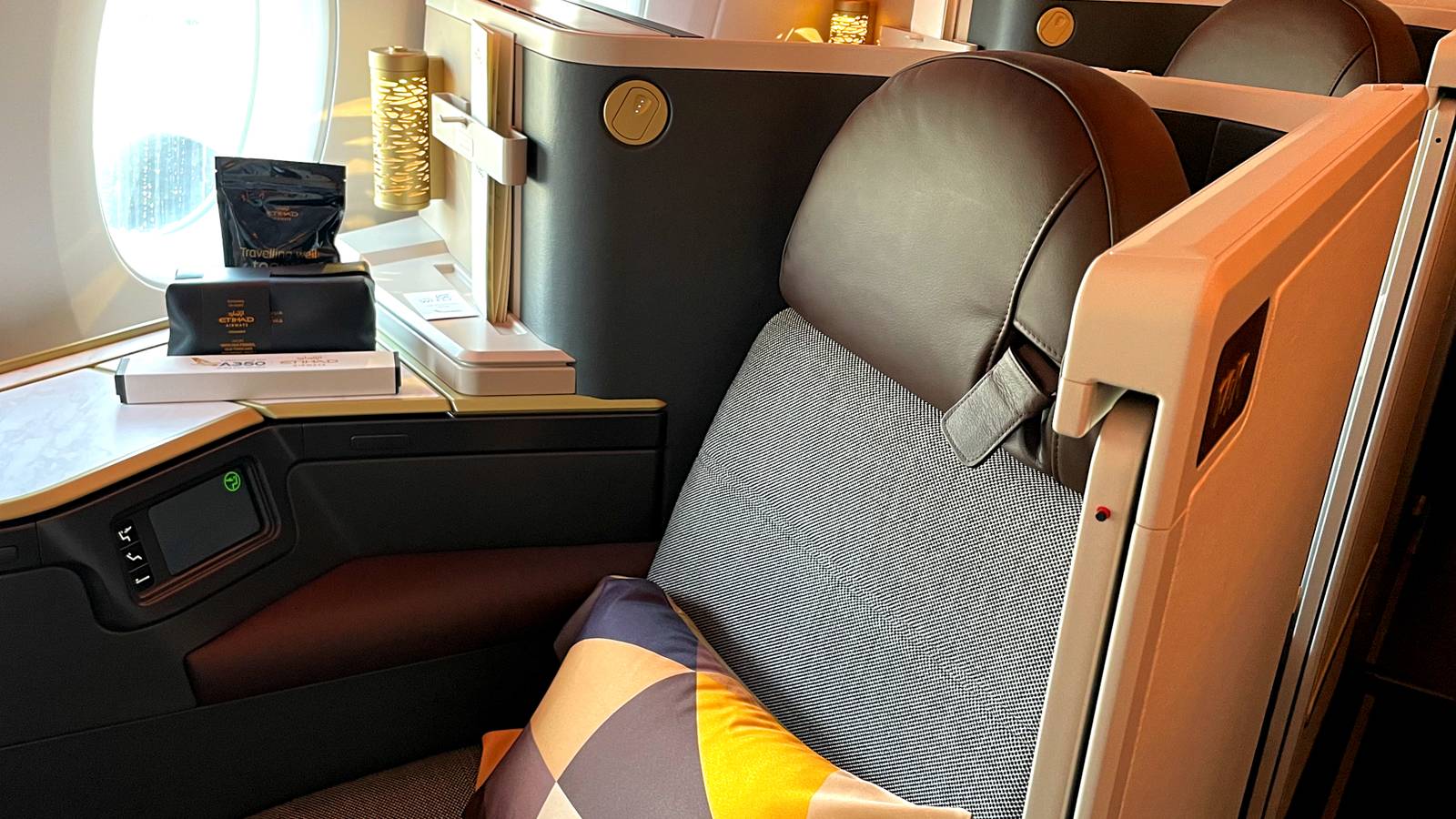 Flight Review: Etihad’s Airbus A350 Business Class Abu Dhabi To Paris