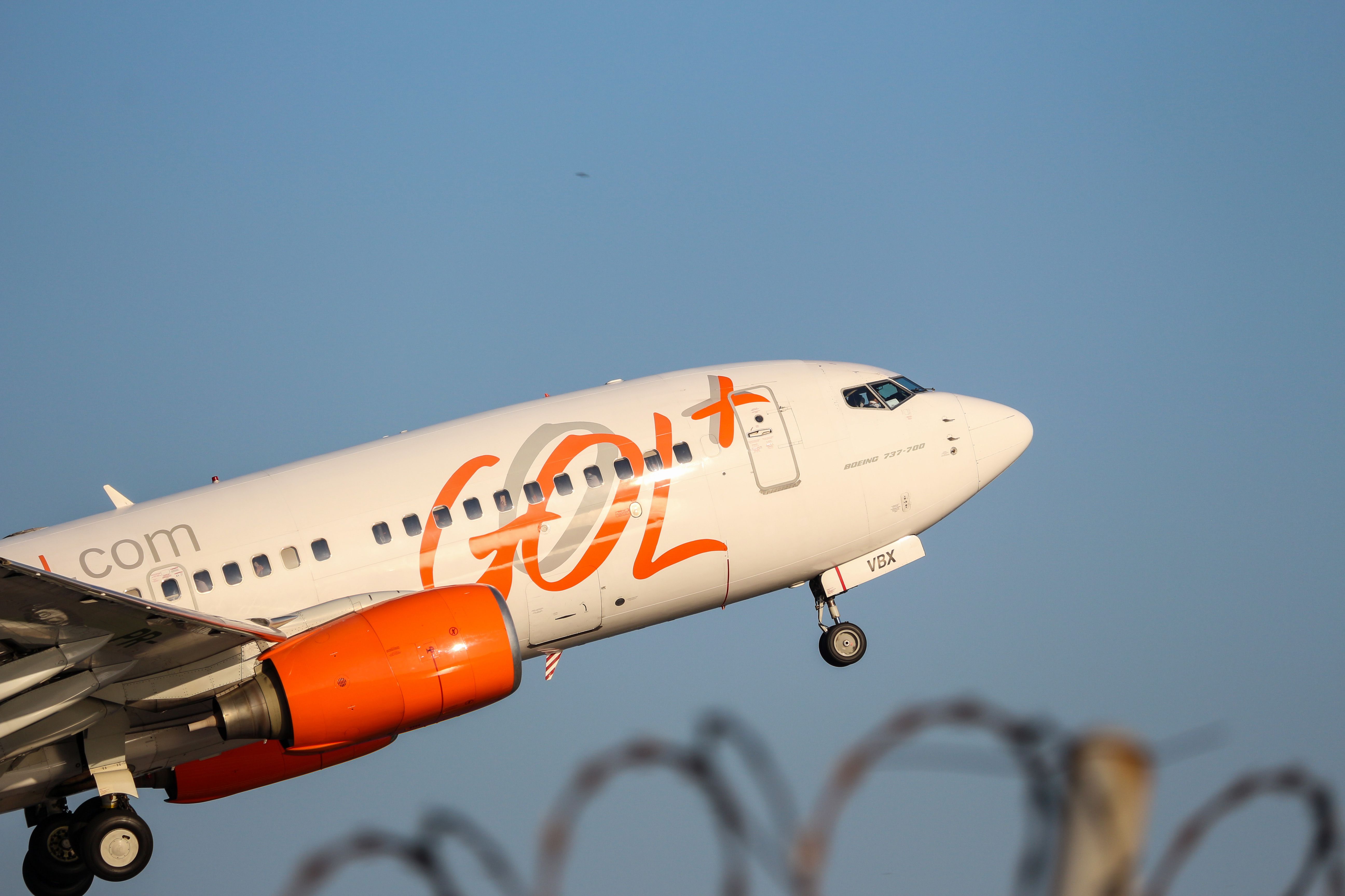 GOL Boeing 737 Collides With Azul Embraer E190 At Brazil's Viracopos