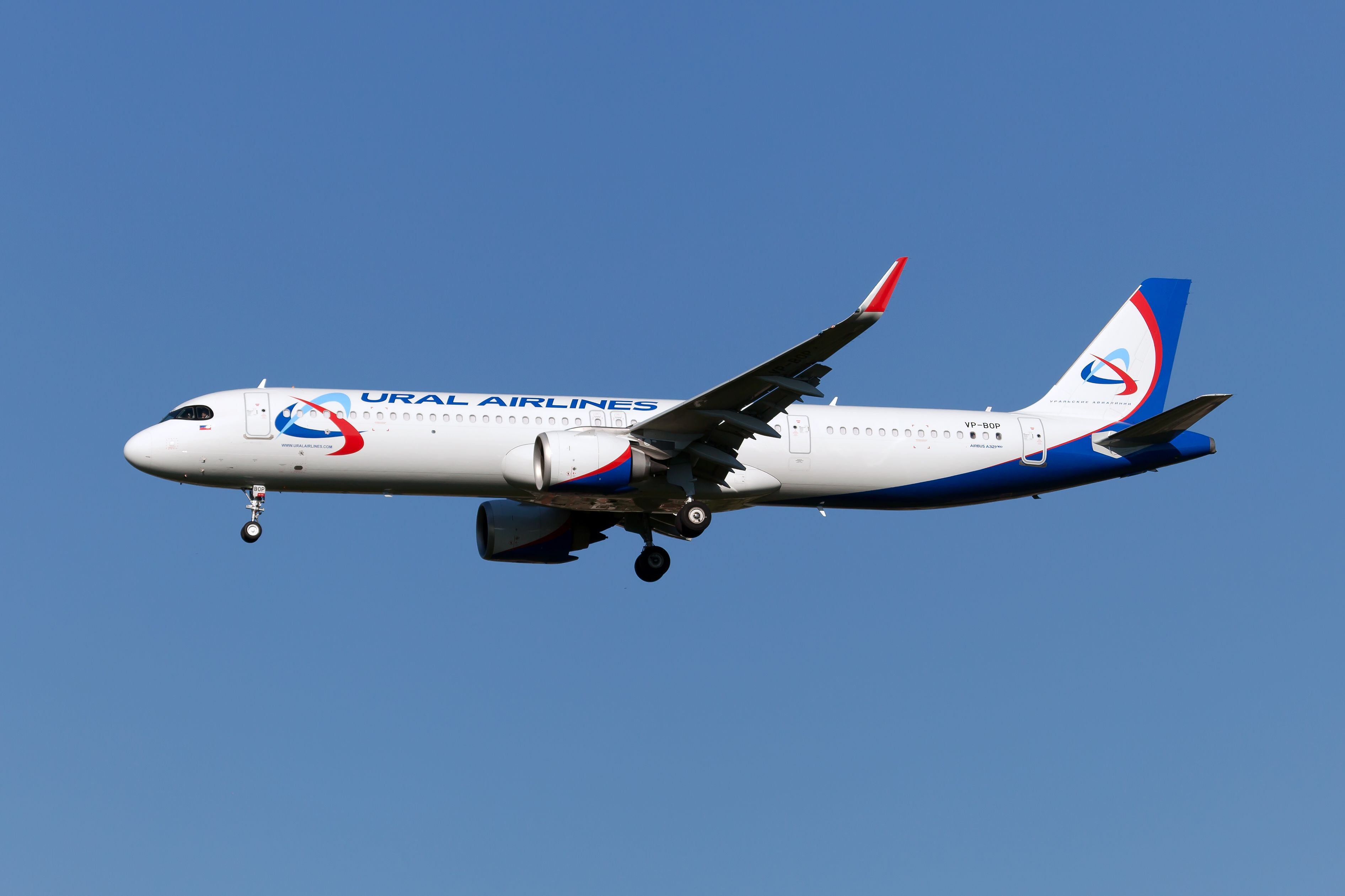 Air Lease Corporation Writes Off 27 Aircraft Stuck In Russia