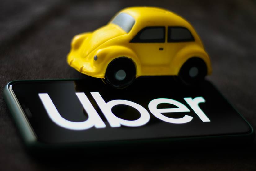 Uber Will Begin Selling Flights Through Its App