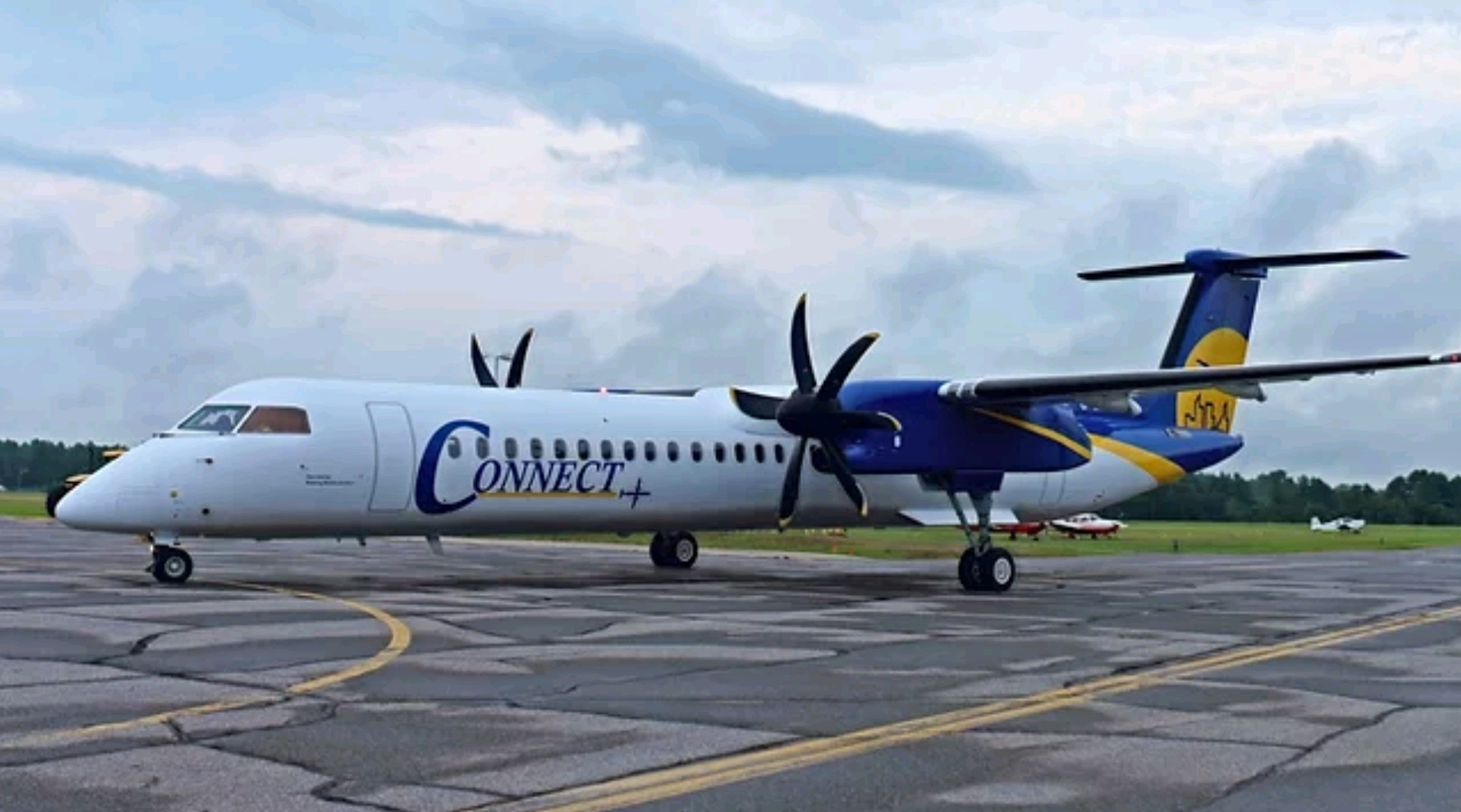 Captains For This Startup Airline Could Earn $250,000+
