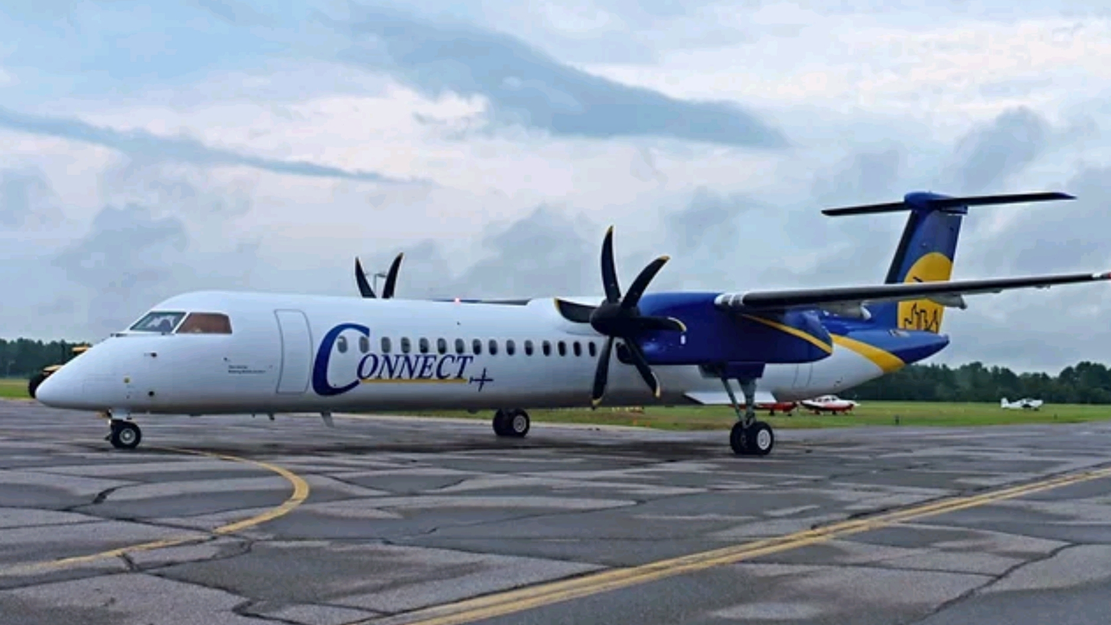 Captains For This Startup Airline Could Earn $250,000+