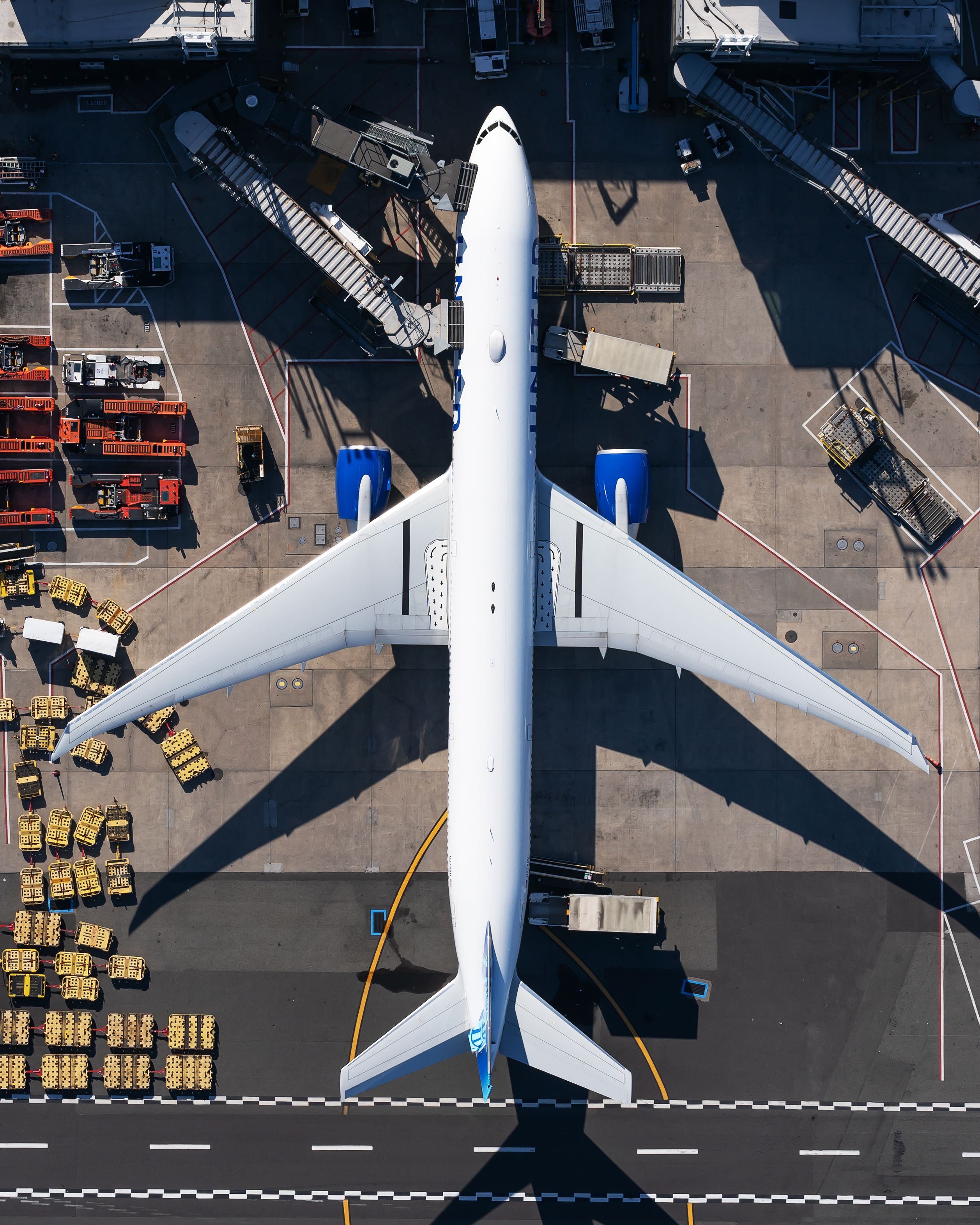 Tough Weekend: Southwest & Alaska Passengers Battle Flight Schedule Woes