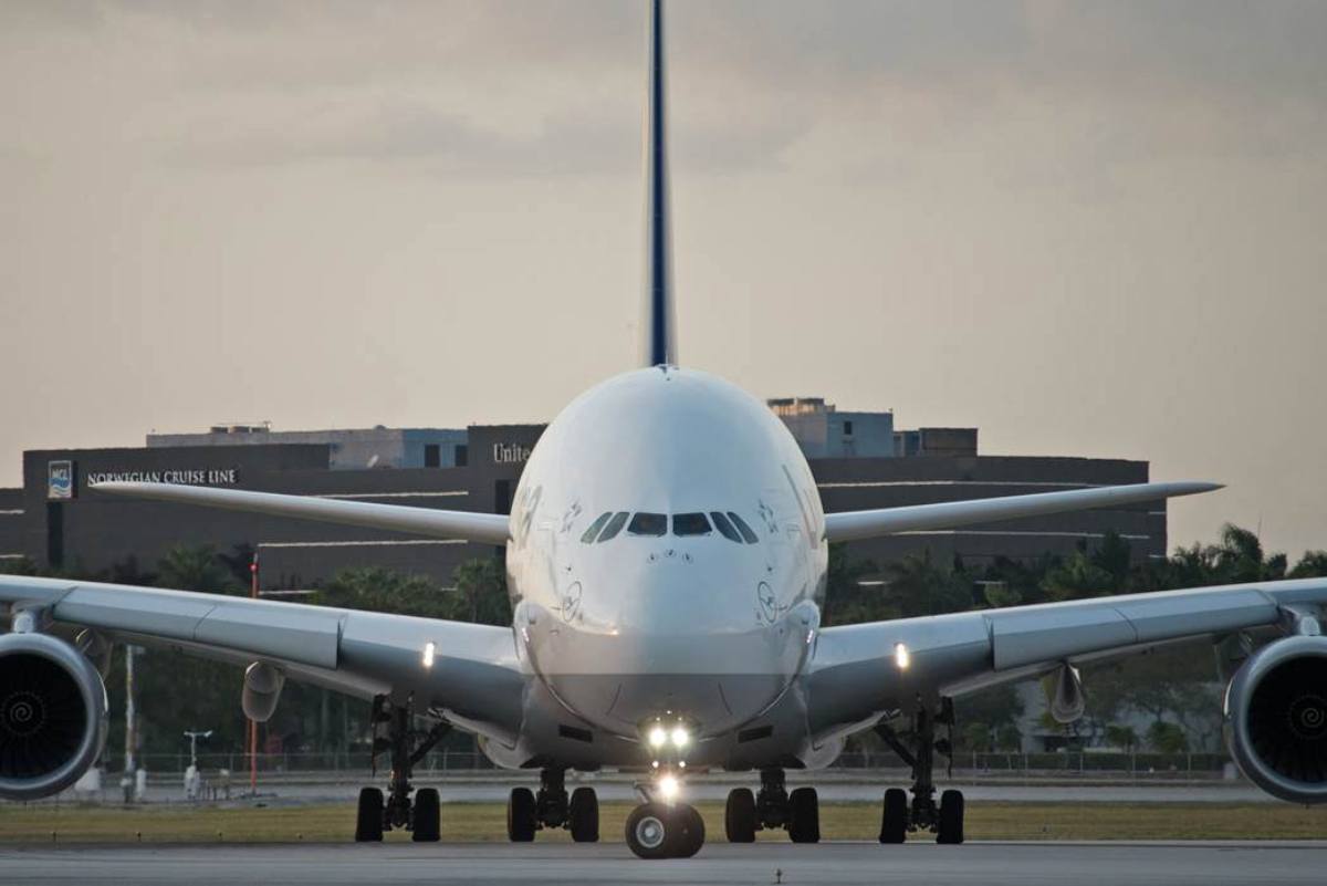 DOJ Eyes Appeal Against Decision To Overturn Airline Mask Mandate