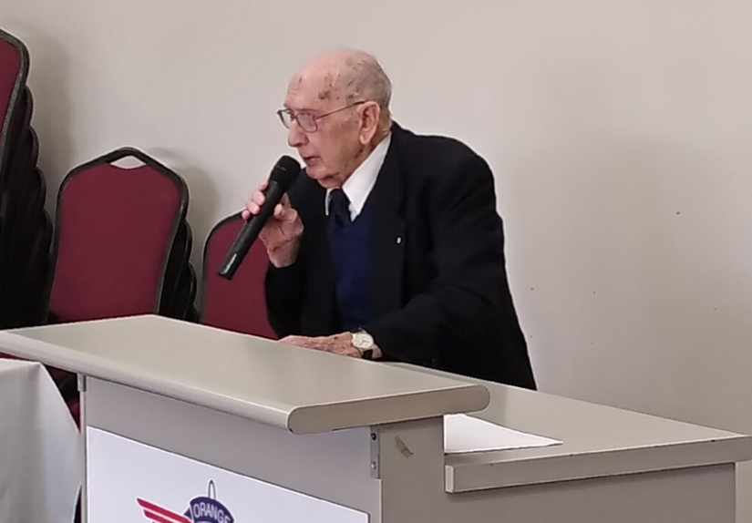 Old School Aviation Pioneer Still Going Strong: Max Hazelton Turns 95
