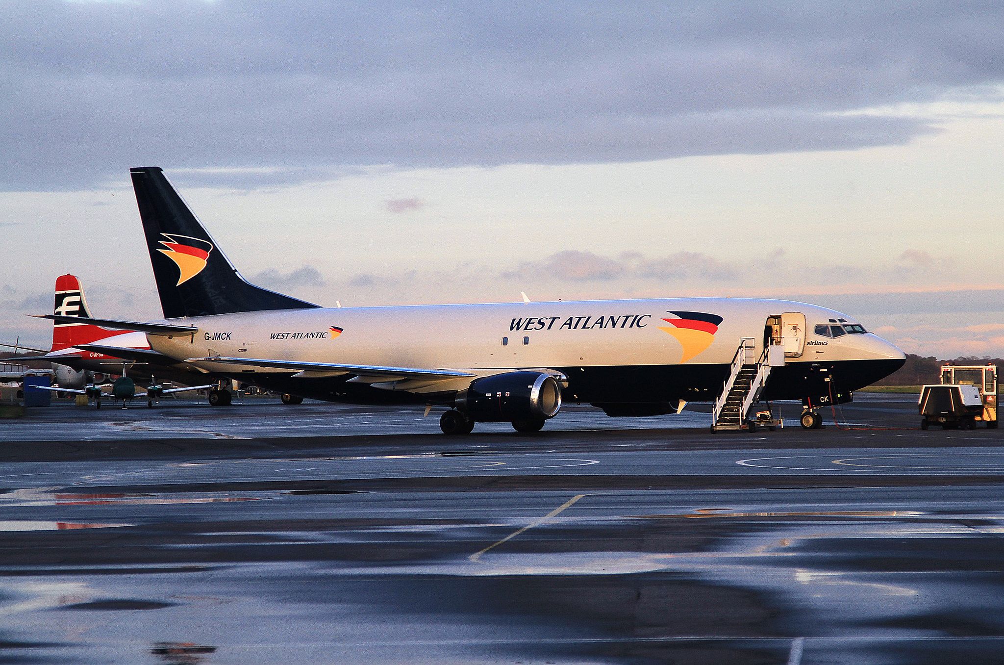 Accident Report: Hard Landing Caused A Boeing 737 To Be Written Off Last Year