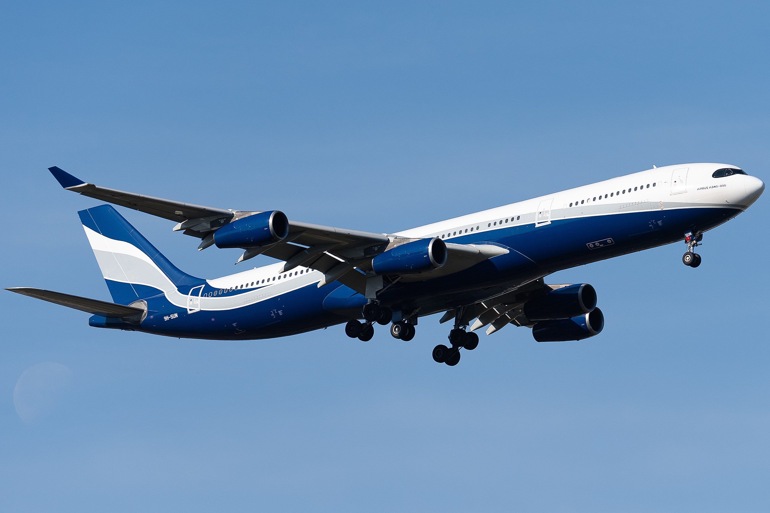 Air Senegal Plans Double Daily Paris Flights With A Wet-Leased Airbus A340
