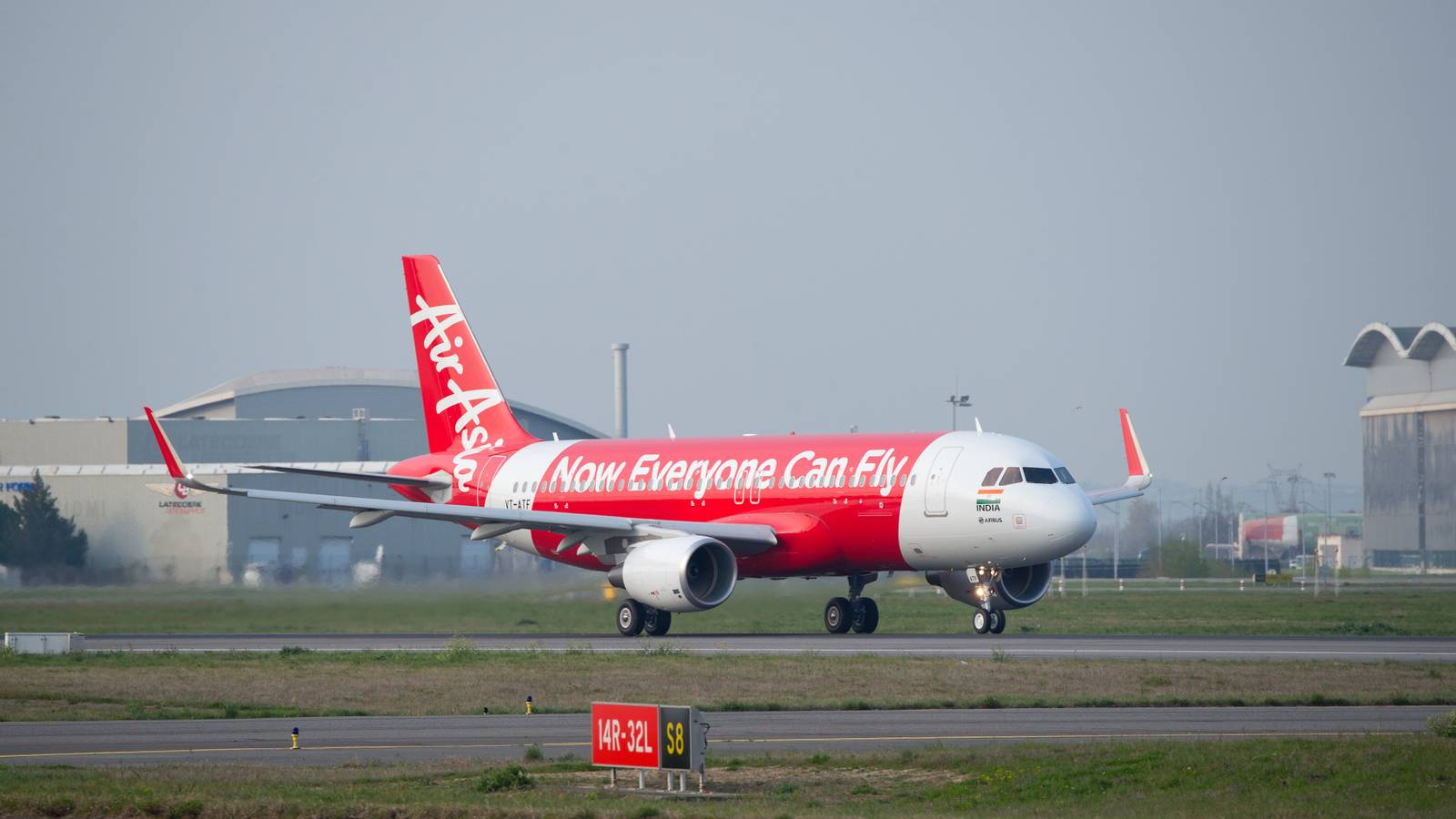 AirAsia India Assesses Its Savings From Using TaxiBot