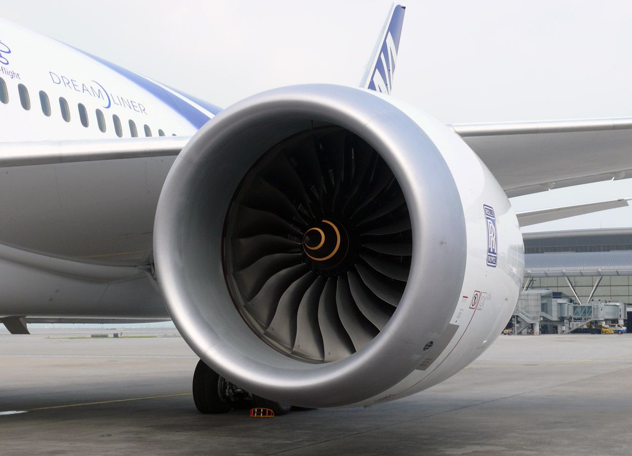 Throwback: The World's First Passenger-Carrying Boeing 787 Flight