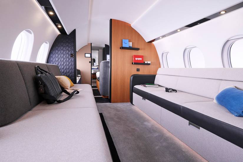 Кабіна Dassault Falcon 10X