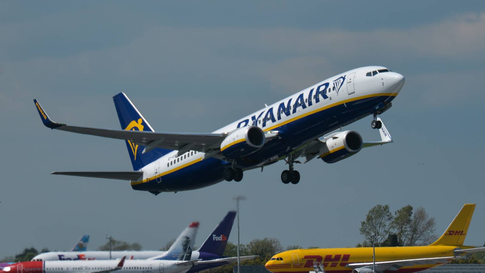 Ryanair Signs Deal For 53 Million Gallons Of SAF