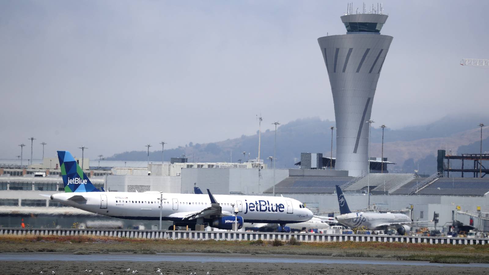 Mike Tyson Won't Be Charged For Punching JetBlue Passenger