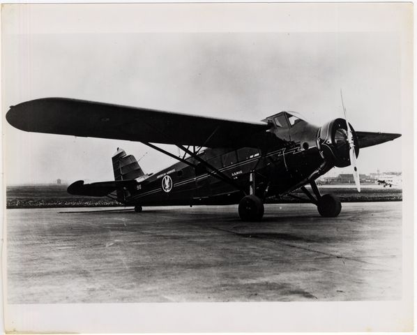How San Francisco International Is Paying Tribute To Early Aircraft Engines & Propellers