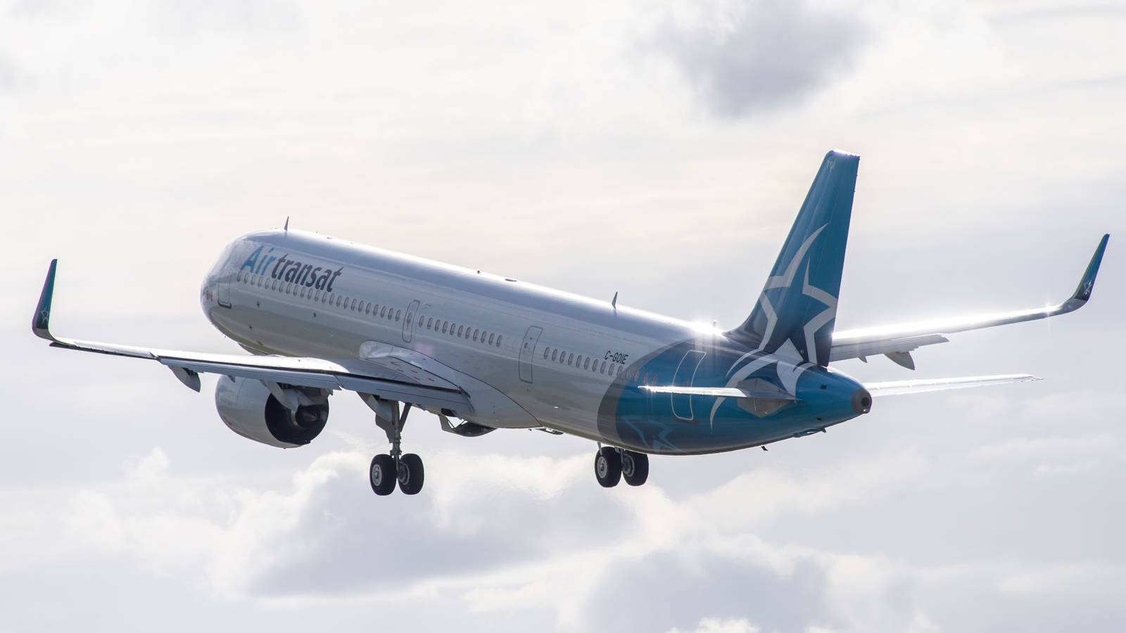 Air Transat Set To Begin Interlining With Air North