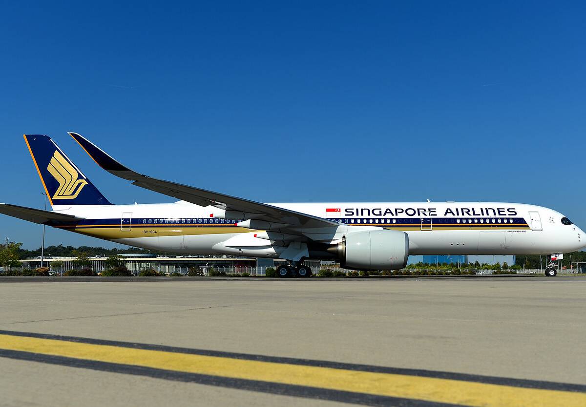 航空機・ヘリコプター Singapore Airlines Airbus A350-900 1:200 航空機・ヘリコプター Singapore Airlines Airbus A350-900 1:200