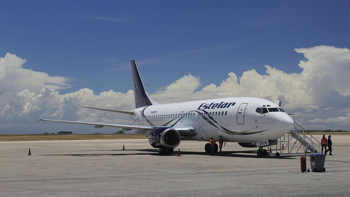 Chartered Venezuelan Boeing 737 Stuck In Cuba After Argentinian Authorities Deny Departure