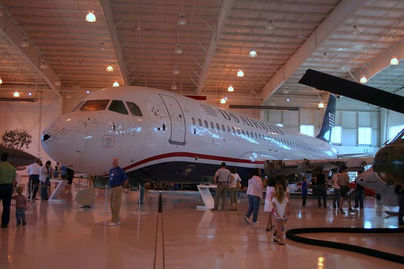 N106US