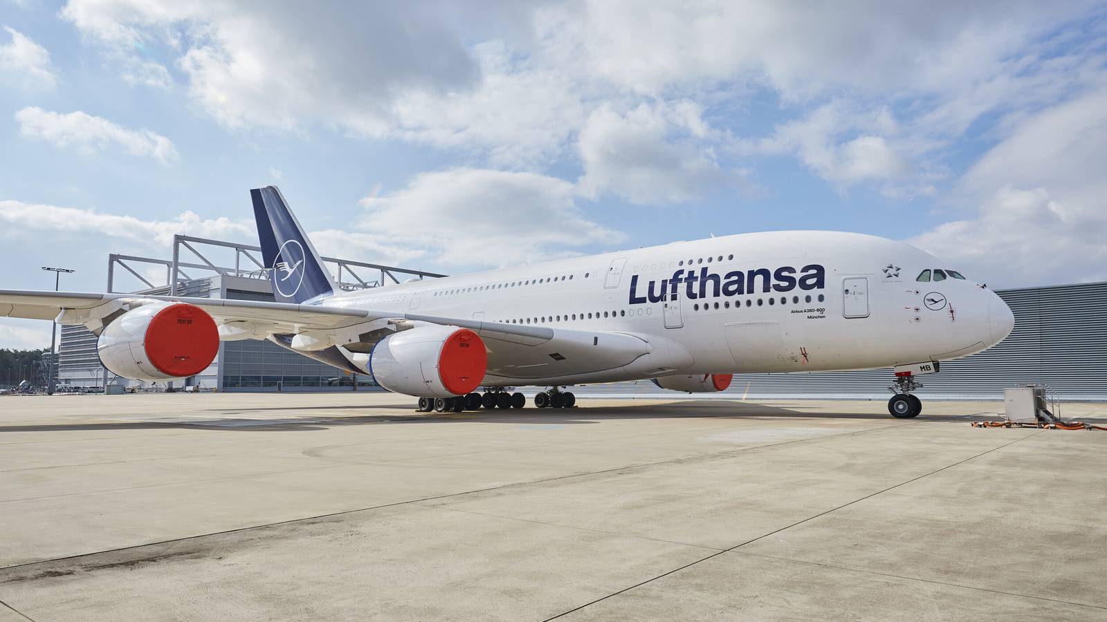Capacity Crunch: Lufthansa Mulls A380 Reactivation Or 777-300ER Adoption