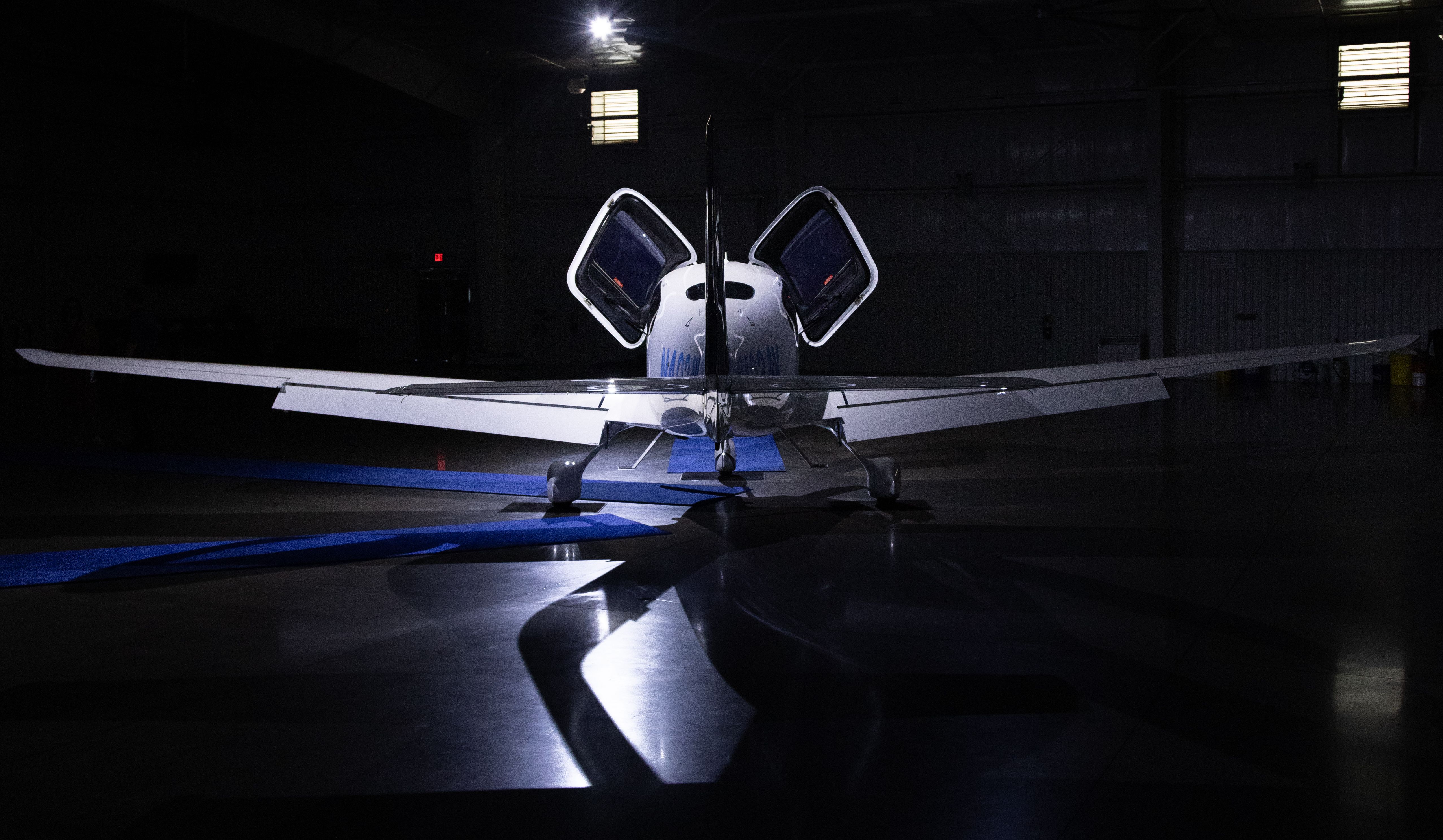 United Aviate Academy Receives First Cirrus Training Aircraft
