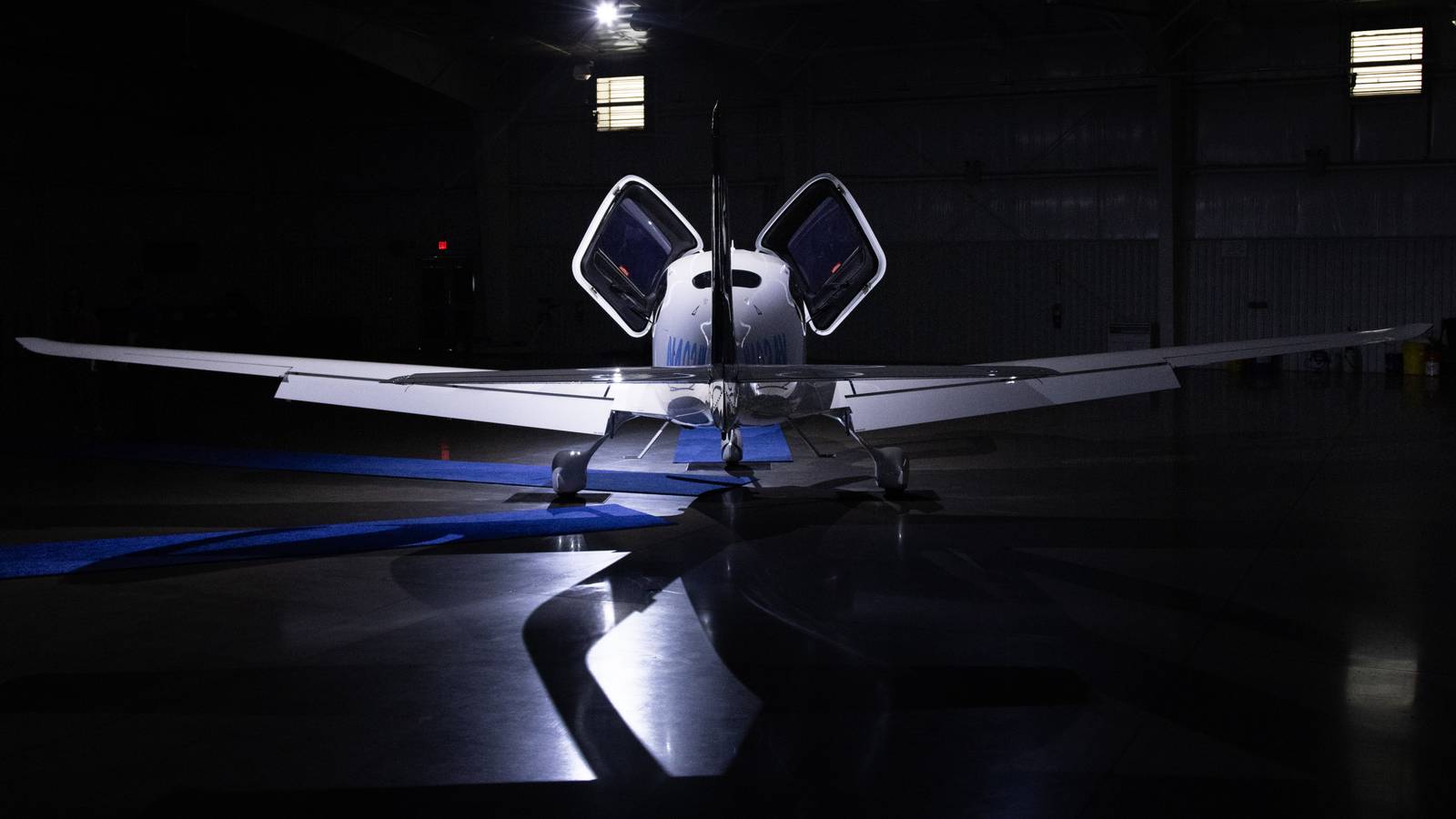 United Aviate Academy Receives First Cirrus Training Aircraft