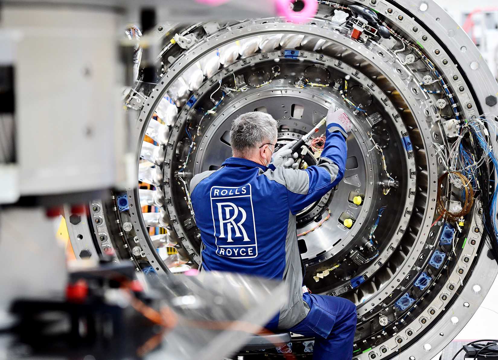 How Rolls-Royce Engines Differ From General Electric Engines