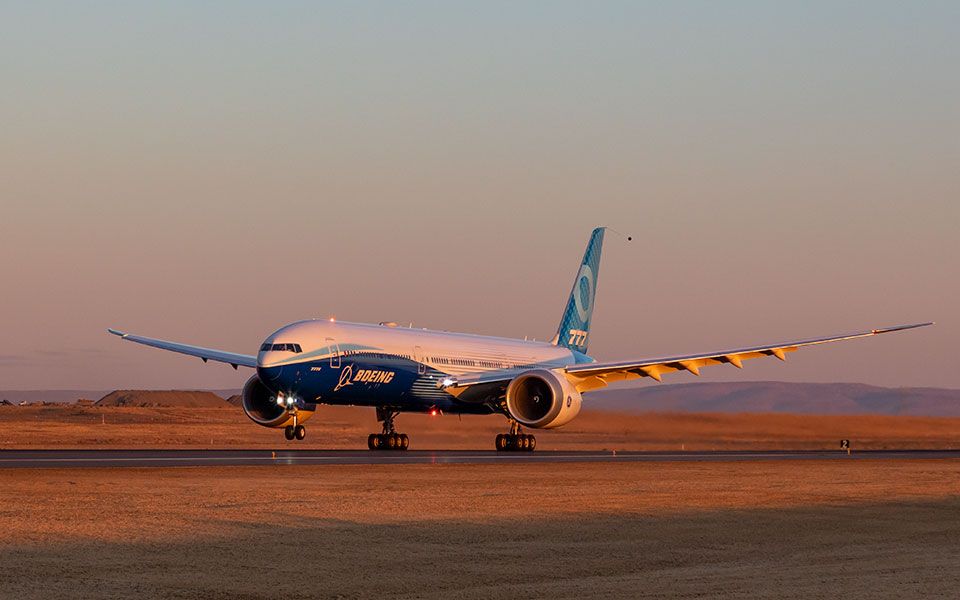 Boeing Hires 100s Of Engineers Amid 777X & 737 MAX Push