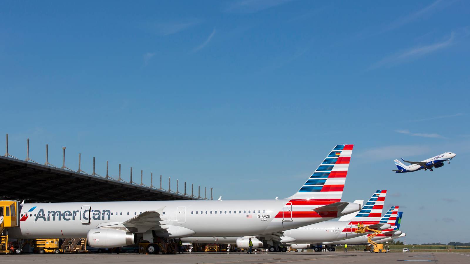 Earning Their Wings: American Airlines Hires Its First Two Cadet Academy Graduates