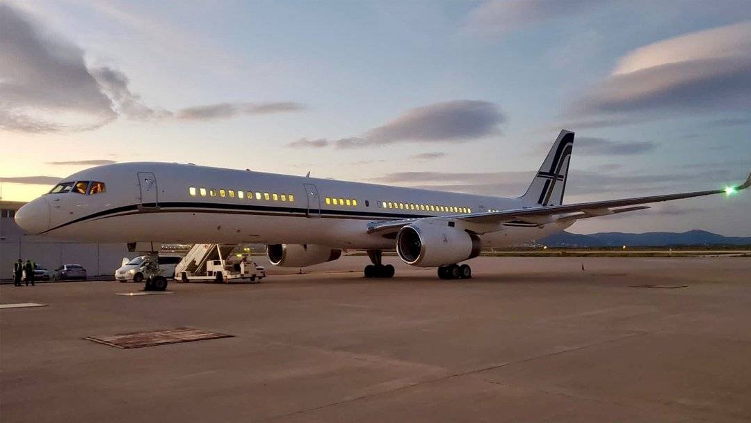 Wow: This VIP Boeing 757 Is Available To Charter