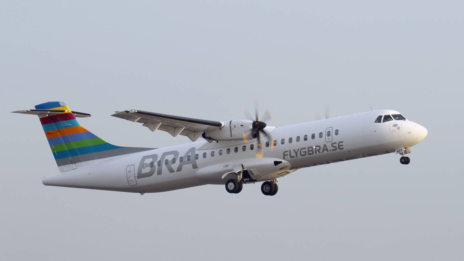 ATR Prepares To Operate First Ever 100% SAF Commercial Aircraft Flight