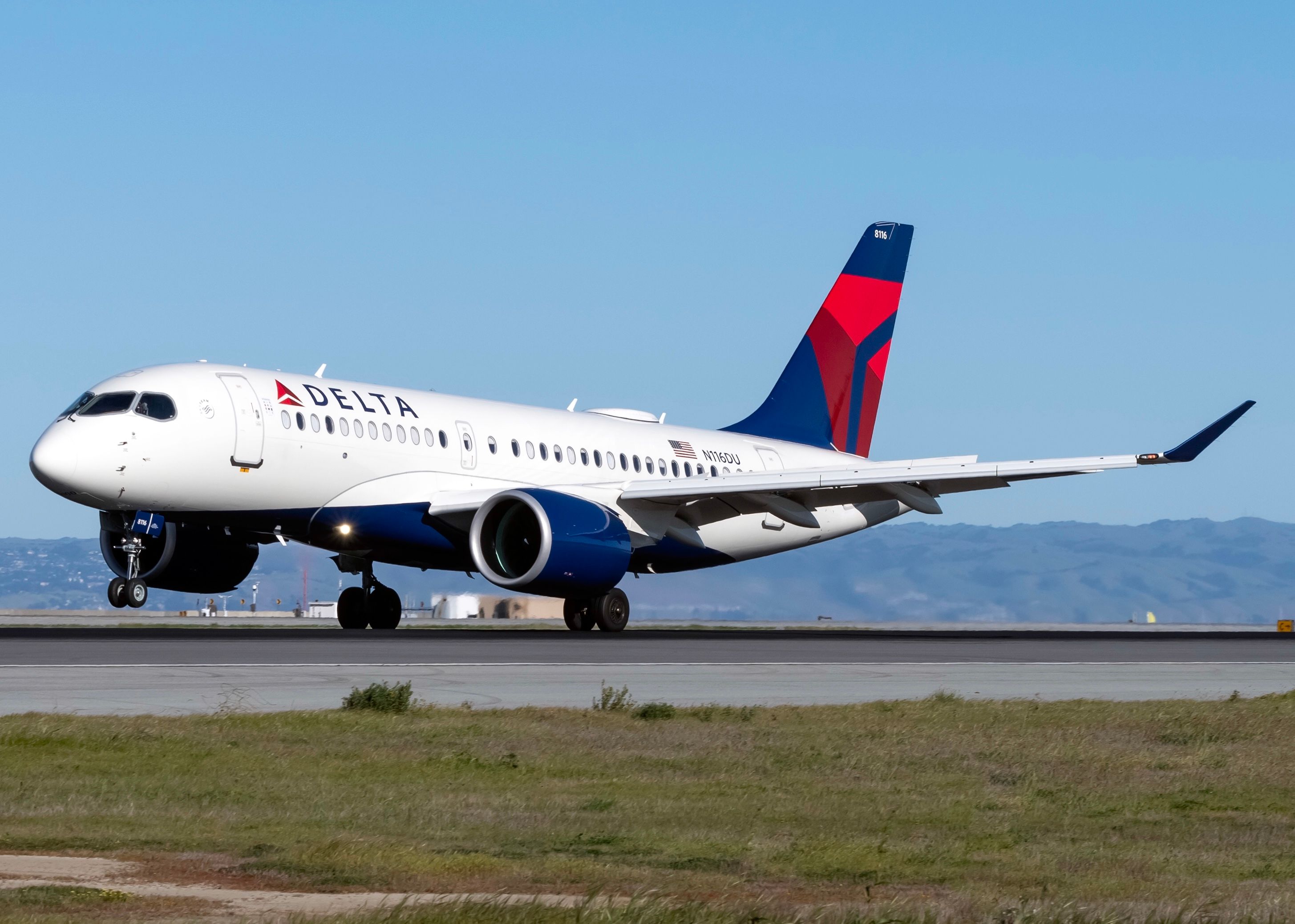 Money Talks: Four US Airline CEOs Took Home $5 Million+ Salaries Last Year